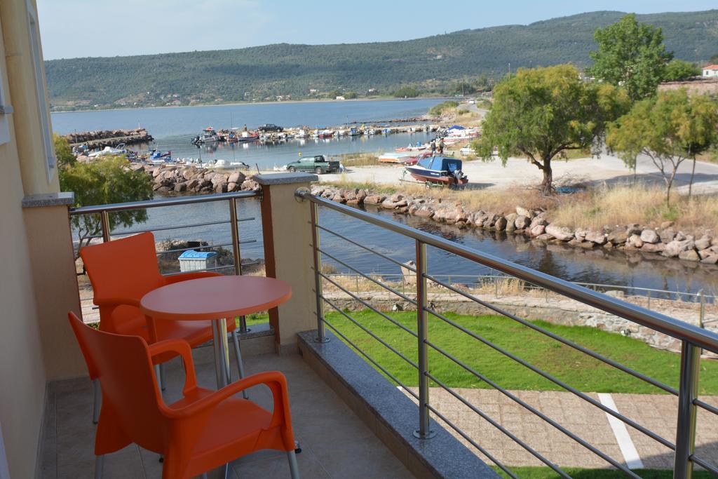 Palaiologou Panorama Apartments Mantamados Exterior photo