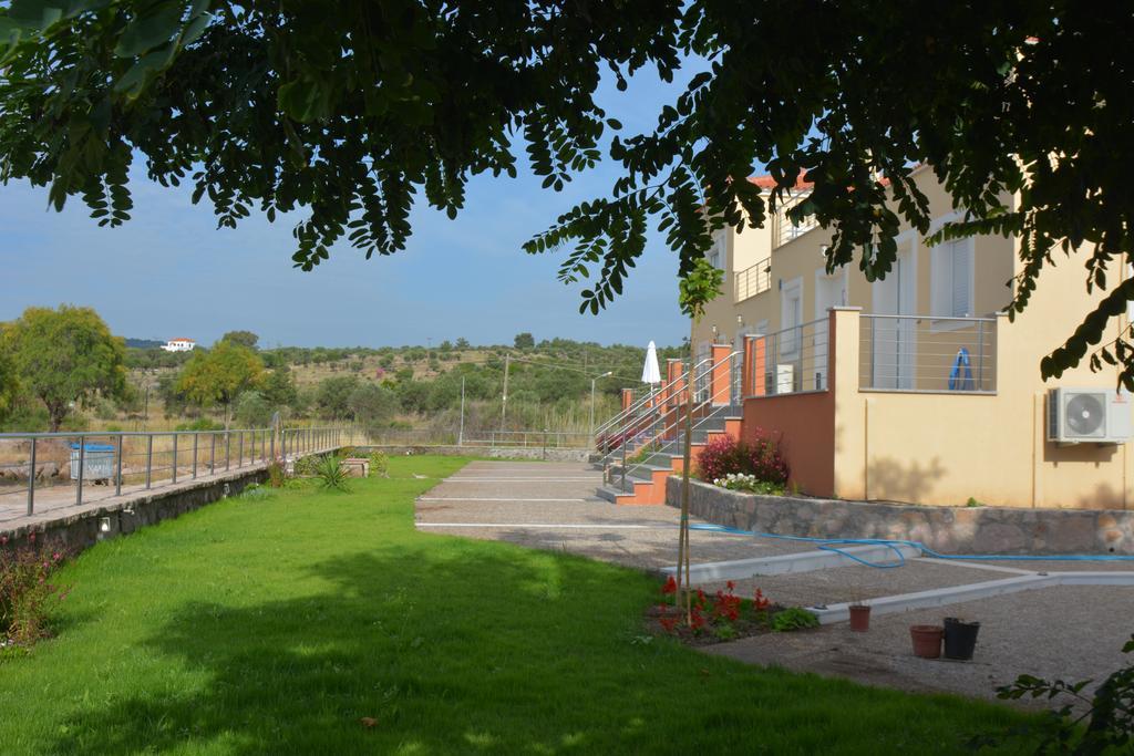 Palaiologou Panorama Apartments Mantamados Exterior photo